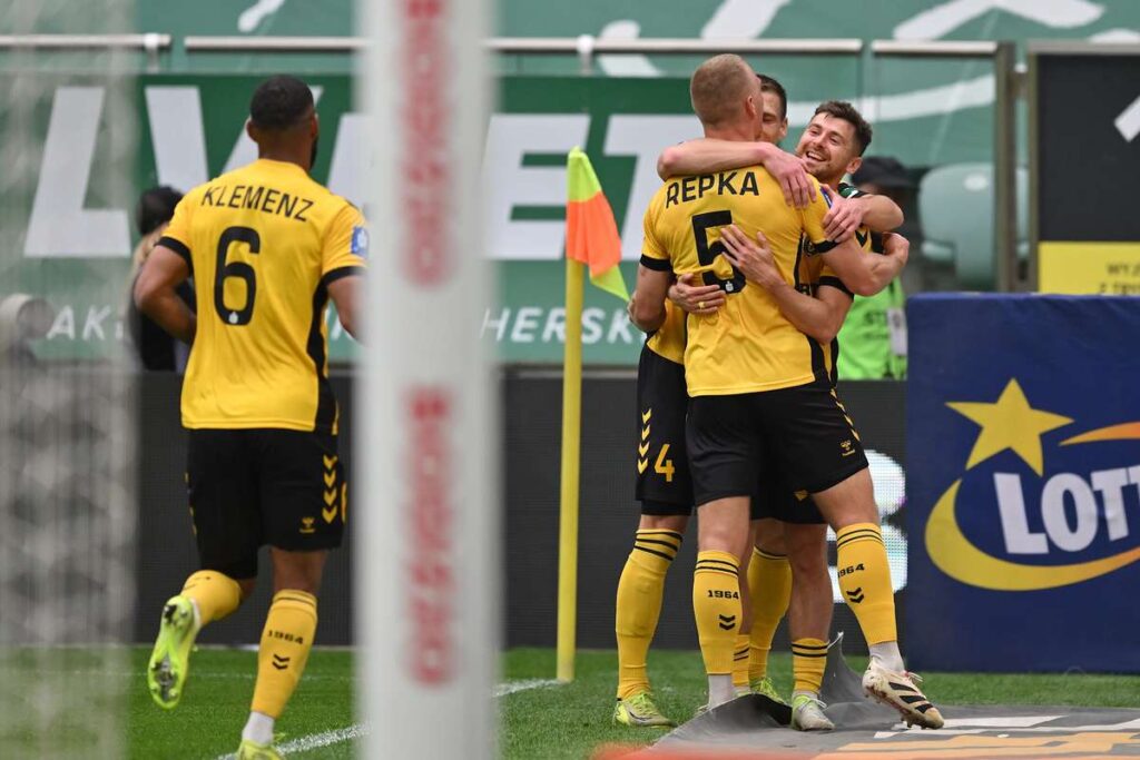 33c20319-f048-4b97-a90b-e5b87cf55f3a