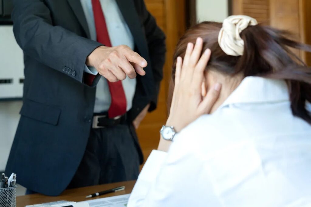 3Y2EtMzgzODg2MTMuanBnIiwidyI6MTIwMH0_1745643750