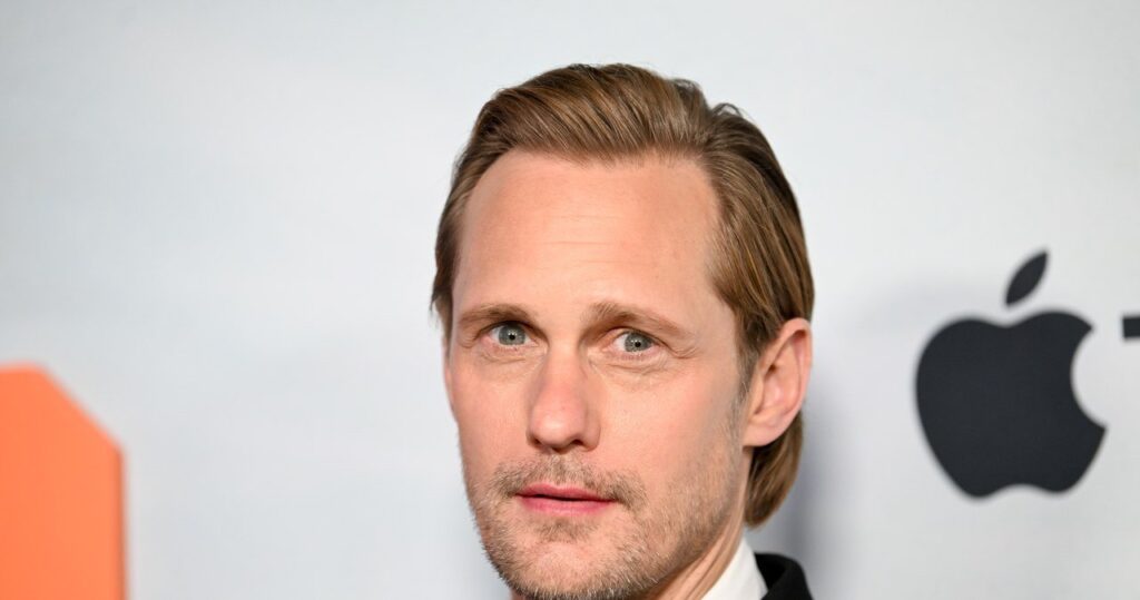 Alexander_Skarsgrd_proponuje_now_wizj_Bonda_1746373034