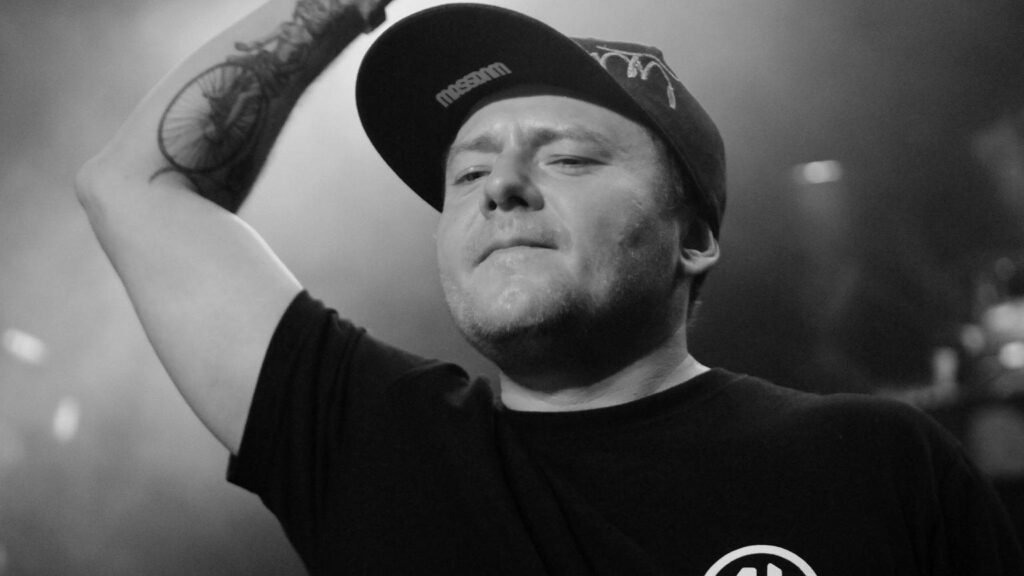 Zmar_raper_Micha_Marten_czonek_Kaliber_44_1746371199