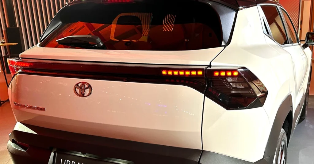 Nowa_Toyota_Urban_Cruiser__styl__moc_i_gwarancja_n