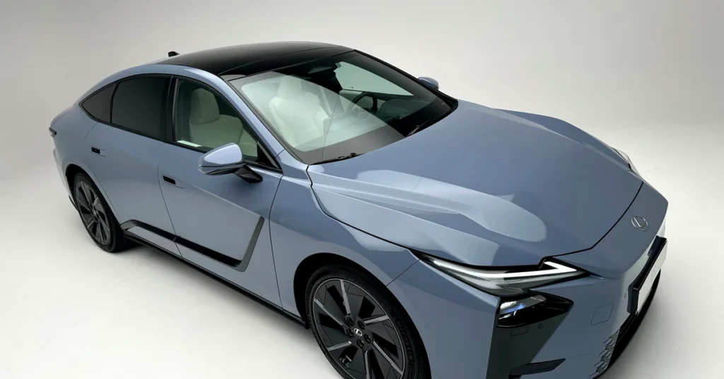 Nowy_Lexus_ES_w_Polsce__silnik_6__generacji_i_star