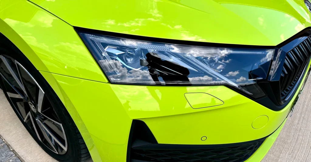 Skoda_zaskakuje_Polskę_silnikiem_1_5_TSI_i_miękką_