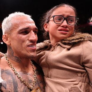 Charles_Oliveira_zorganizował_festyn_dla_dzieci_w_