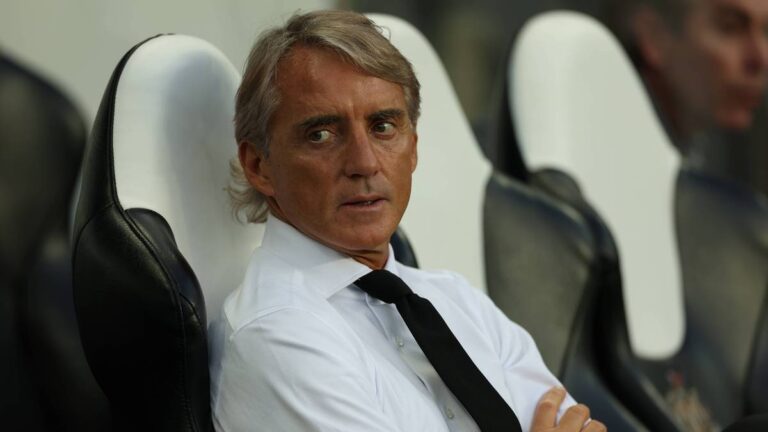 Roberto_Mancini_trenerem_Al_Sadd__Powrót_na_Bliski