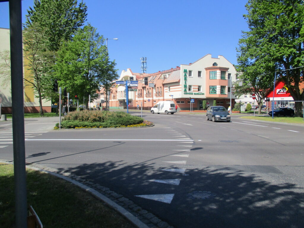 POL_USTKA_ul_Grunwaldzka-_MARINA