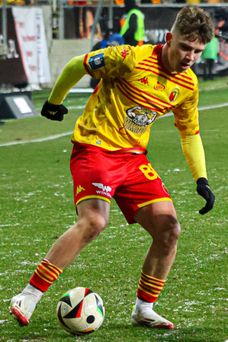 radiopin_20260215_180051