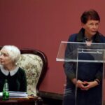 Anna Polony i Jan Peszek w premierze "Pewność" - dziś o 20:30 w TVP1