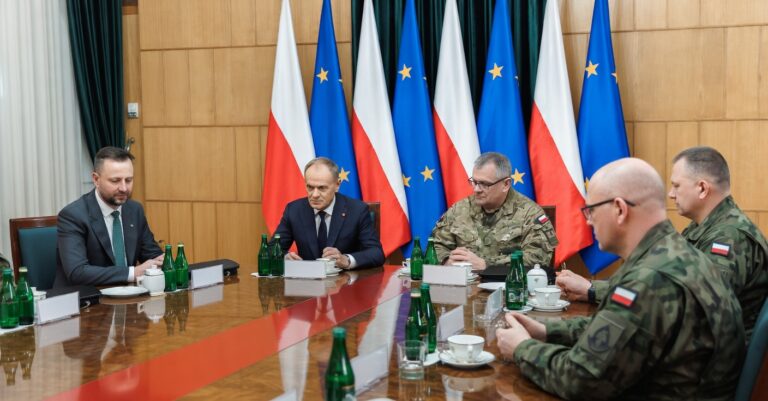 radiopin_20260310_143101