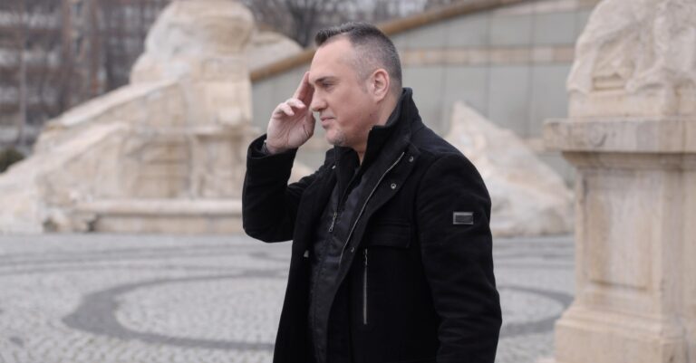 radiopin_20260311_113052