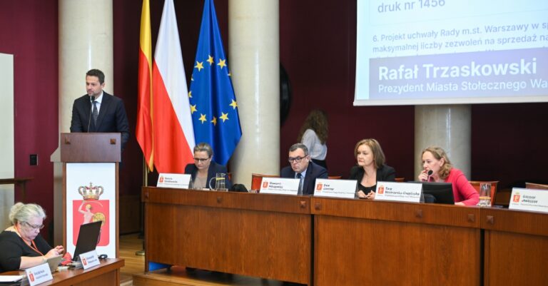 radiopin_20260312_163053